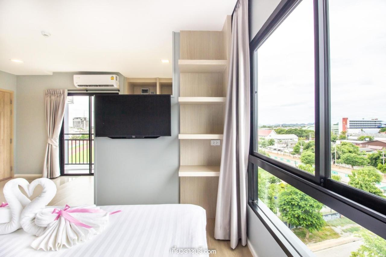 Napa Hotel Ratchaburi Exterior foto